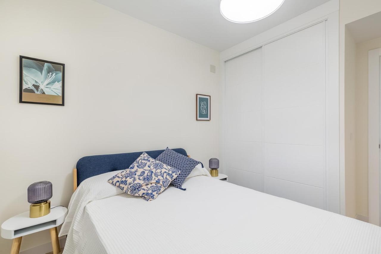 Paradise Suites La Cubana Beach Фуэнхирола Экстерьер фото